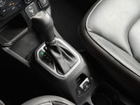 Jeep Renegade — foto 12
