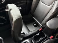 Jeep Renegade — foto 16